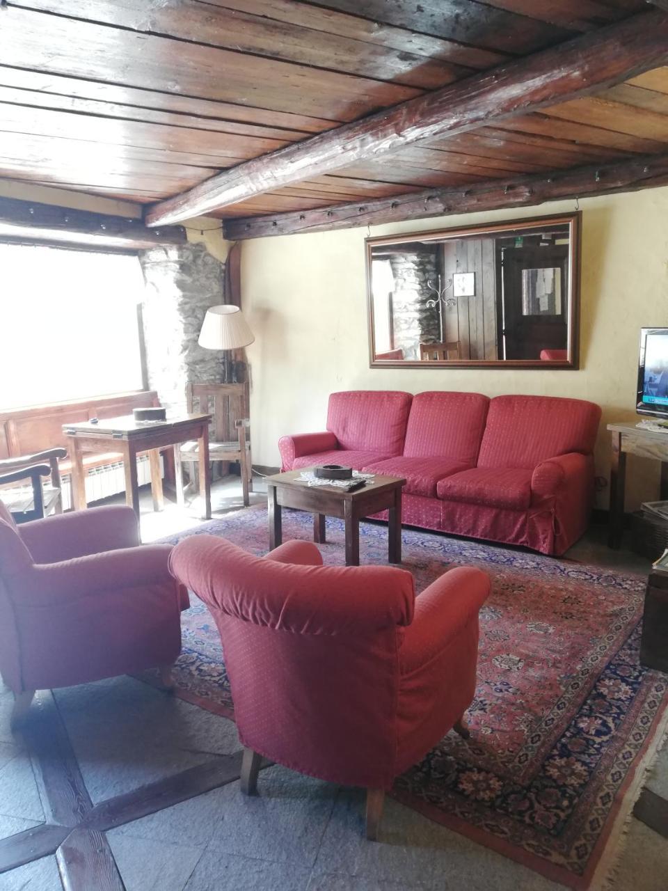Hotel Tavernier Courmayeur Exterior photo